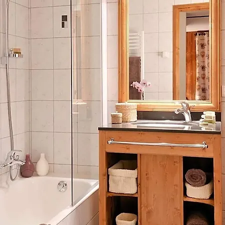 Savoy 3* Morzine